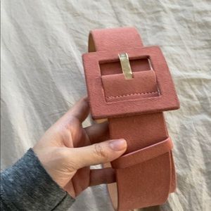 alice&olivia cow leather belt